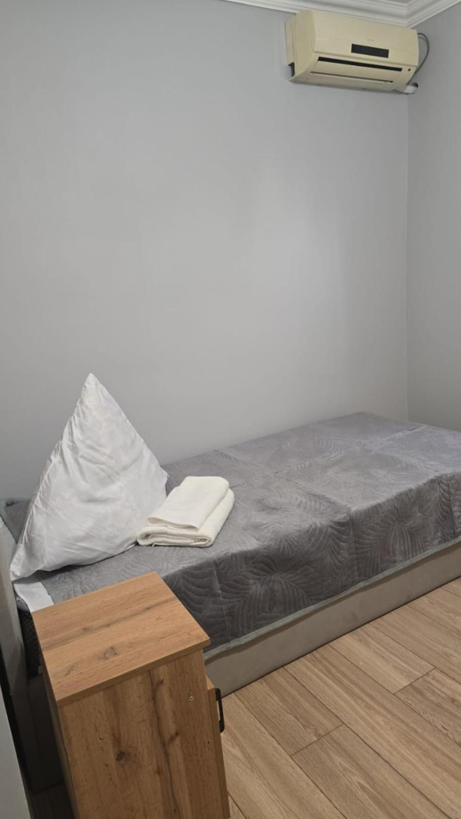 Golden Time Hotel Алма Ата Екстериор снимка