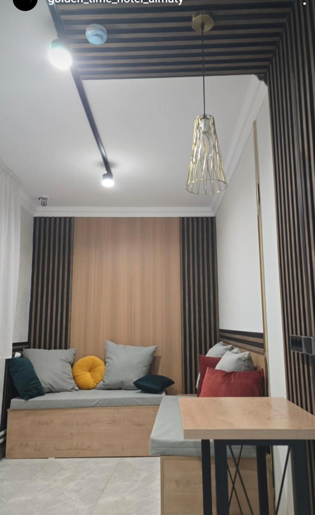 Golden Time Hotel Алма Ата Екстериор снимка